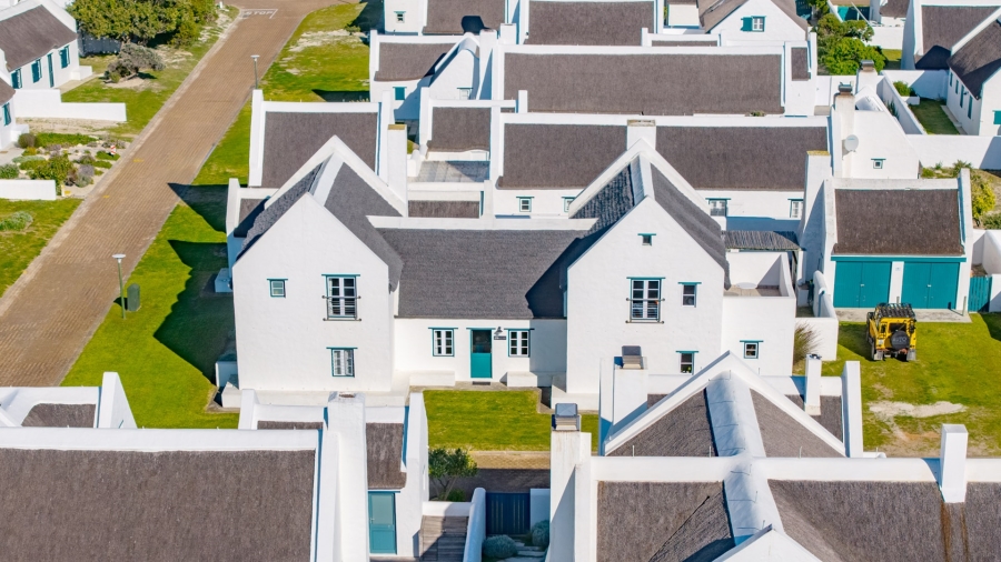 6 Bedroom Property for Sale in Struisbaai Western Cape